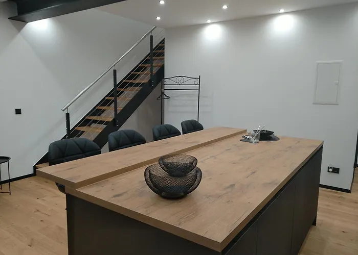 Lifestyle Cube House 2 Apartment