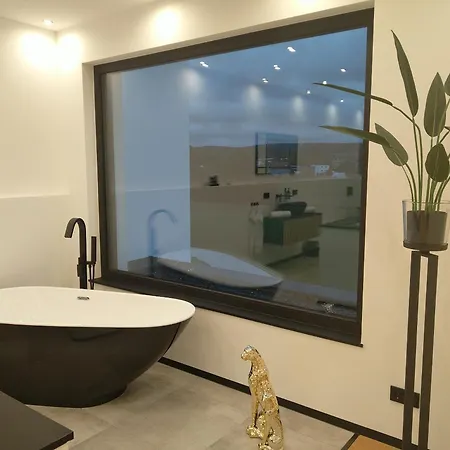 Lifestyle Cube House 2 * Moosbach